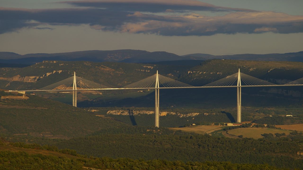 The Millau viaduct spans a 2km valley in the Massif Central mountain range. Credit: Thierry Jouanneteau / Wikipedia. 