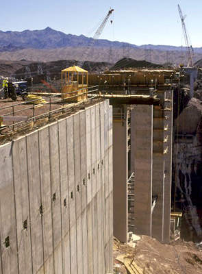 The new Hoover Dam Bypass will include approximately 3.5 miles of new four-lane highway and a 1,900ft-long bridge over the Colorado River.
