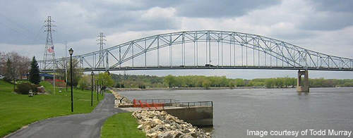 The new Highway 61 Hastings tied-arch bridge replaced the Hastings High Bridge, which was built in 1951.