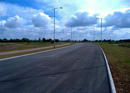 Paving of the access road between Addenbrooke's Hospital and Hauxton Road began in Easter 2008.