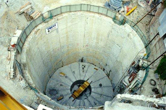 The underground parking 'silo' is a continuous, reinforced concrete, diaphragm cylinder, 18.8m internal diameter.