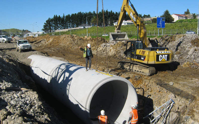 The Maioro Street Interchange project involved the construction of a roundabout, and a cycleway. Credit: NZ Transport Agency.