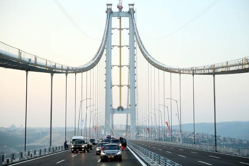 The bridge has a total of six lanes. Credit: Presidency of the Republic of Turkey.