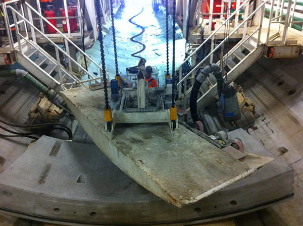 The boring machine directly installed already made concrete liner segments to create the tunnel’s wall.
