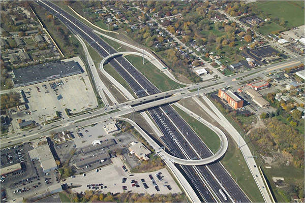 Mitchell Interchange has been reconstructed with significant design changes to remove left-hand ramp movements making all entrances and exits from the right.