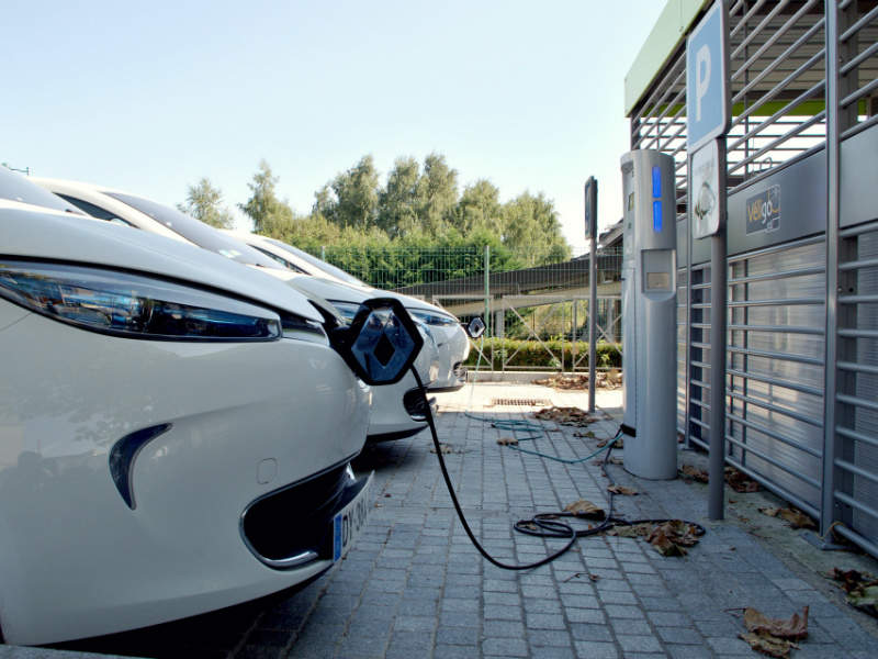 European countries banning fossil fuel cars and switching to electric